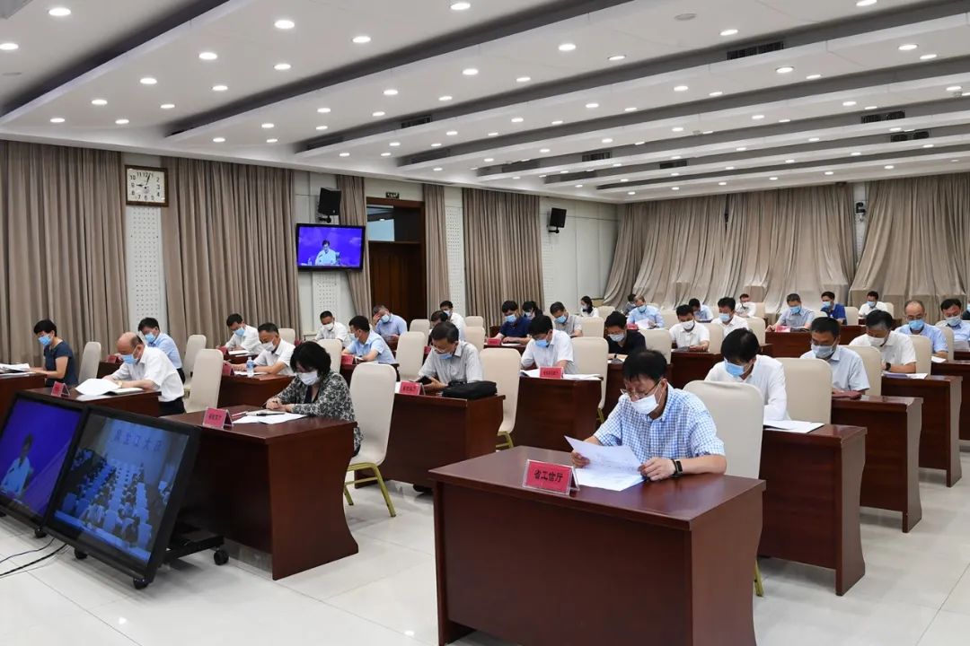 徐建國：四大舉措攻堅(jiān)散煤污染治理 堅(jiān)決打好藍(lán)天保衛(wèi)戰(zhàn)